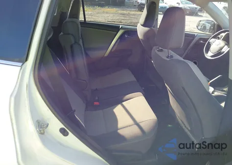 2015 Toyota Rav4 Xle from USA, damaged, VIN 2T3RFREV0FW242239